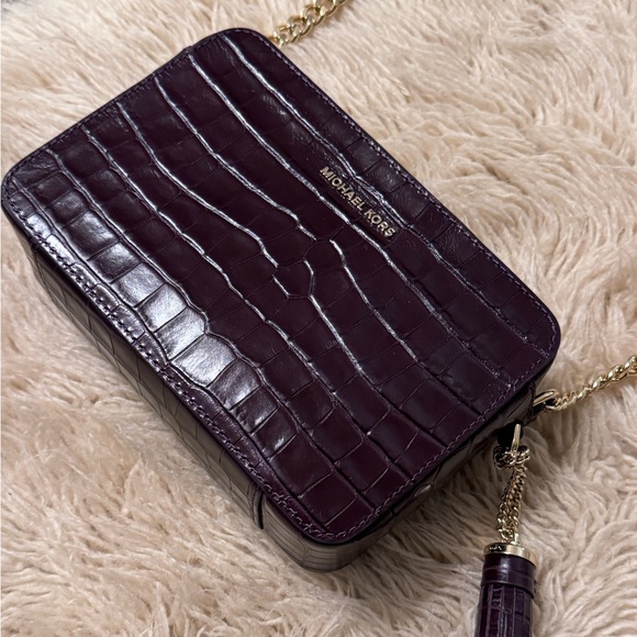 Michael Kors Ginny croc crossbody - Picture 5 of 13